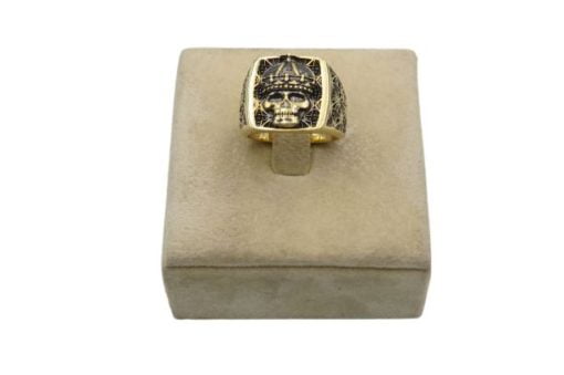 18K Yellow Gold Men's Ring With Crowned Skull Design