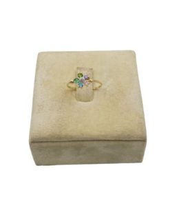 18K Yellow Gold Ring With Stones In The Shape Of A Rose