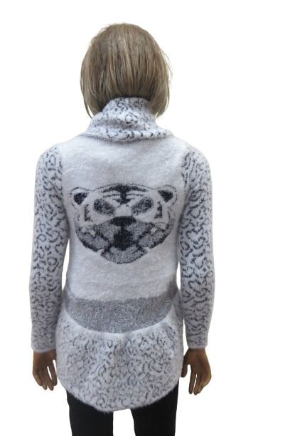 Wool Blend Women's Knitted Sweater With A Wide Open Neck
