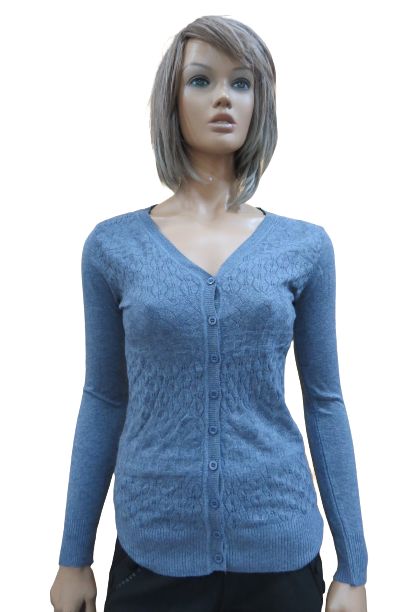 Soft Knit Women's Cardigan With Button And A Curved Linear Design