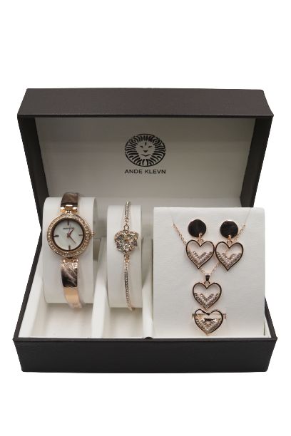 ANDE KLEVN Rose Gold Watch With A Set Of Heart Shaped Accessories And One Bracelet