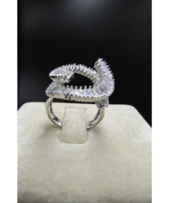 NEOGLORY Ring With A Unique Design