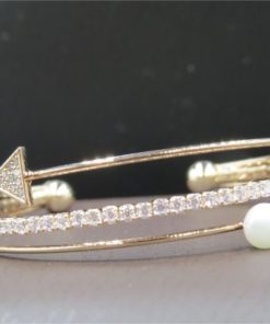 NEOGLORY Open Bracelet With A Unique Design