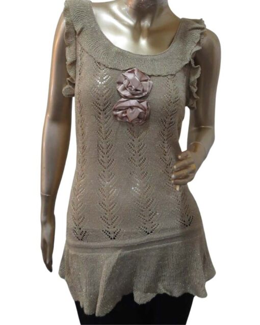 Knit Sleeveless Top with Floral Accent - Image 5