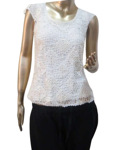 Elegant White Crochet Cap Sleeve Top - Image 3
