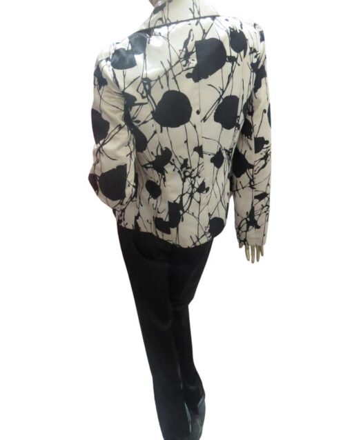 Stylish Three-Piece Suit with Abstract Print Jacket - Image 4
